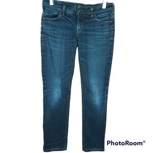 SILVER Aiko mid straight stretch jeans size 29
